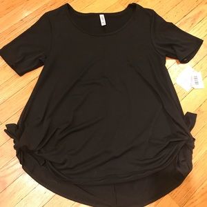 Solid black perfect t!